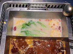 -冠菌火锅自助(东莞樟木头店)