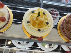 -花花卷卷·鲜食蛋糕(静安久光百货店)