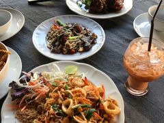 -Dash Teak House