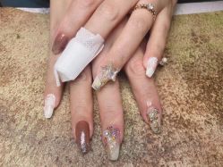 -隅日式美甲美睫專門店
