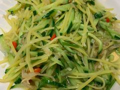 土豆丝黄瓜丝炒蜇皮-富城特色菜馆(华南小区店)