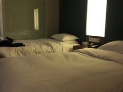 -上海浦东假日酒店