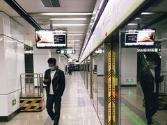 -白石桥南(地铁站)
