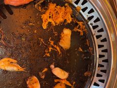 -黑金·寻焰自助百汇·烤肉·火锅(中街店)