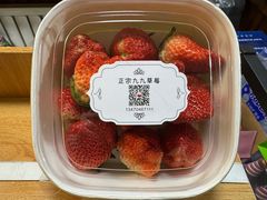 -果松木炭酸菜铜火锅·外婆参鸡汤