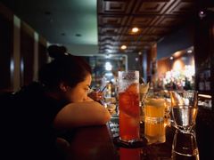 -Whisper Bar 