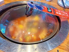 -山河屯铁锅炖·非遗东北菜(南山店)