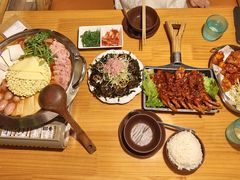 -恩你小木屋·韩式料理(假日广场店)