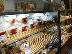 -苹果花园(龙漕路店)