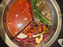 -廖掌柜·重庆鲜货火锅(上海首店)