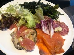 -大中华希尔顿酒店-念自助餐·嗨啤·小龙虾