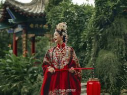 -第一夫人婚纱摄影(南京店)