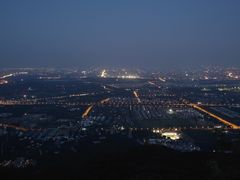 -鬼笑石后山停车场