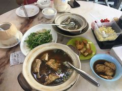 -新峰肉骨茶(总店)