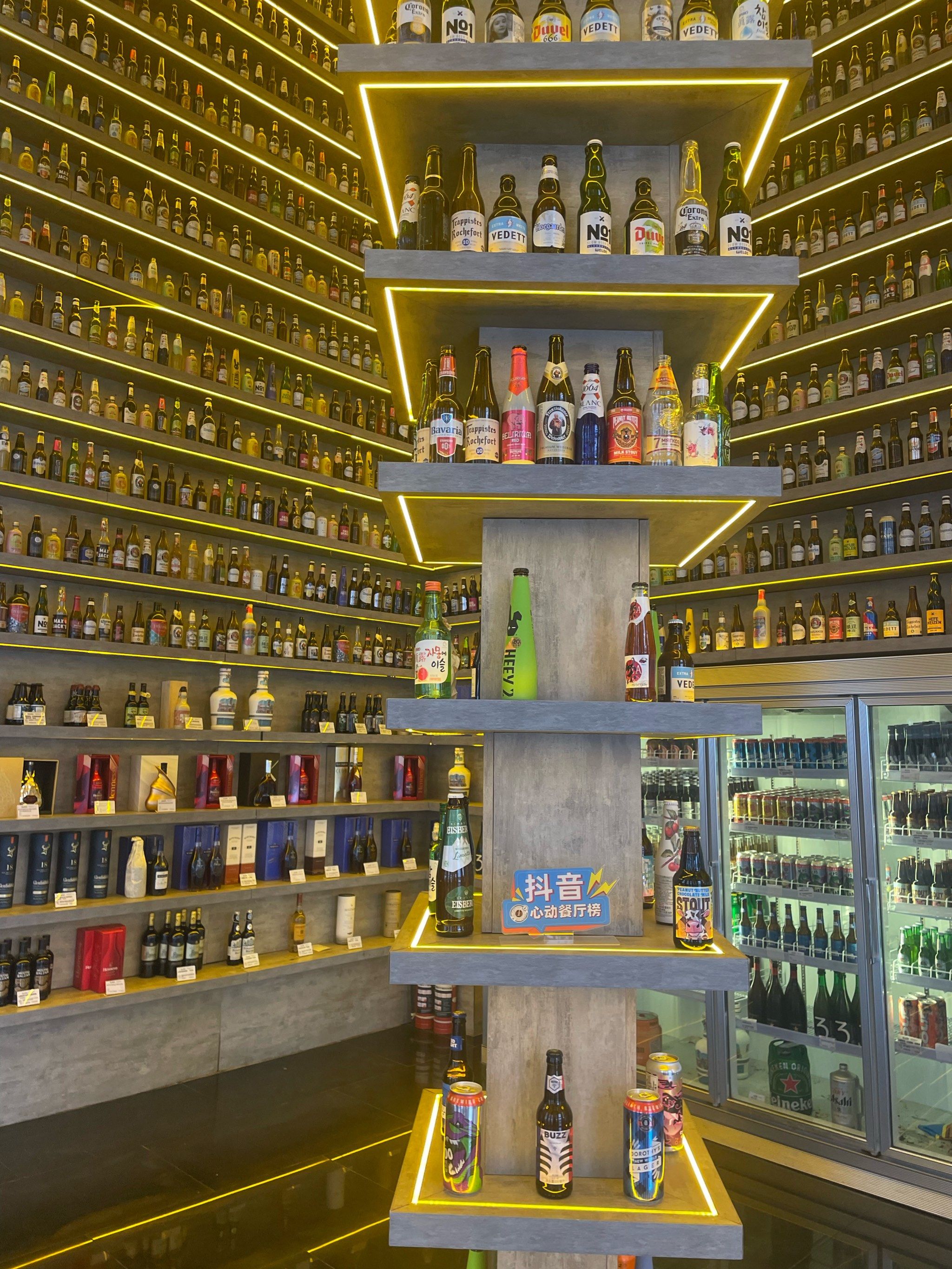 被称南京"小迪拜"的啤酒博物馆