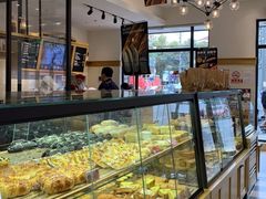 面包甜点陈列柜-味多美(民星路店)
