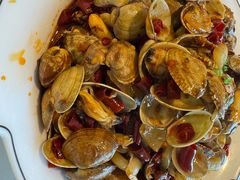 -赶海部落海鲜城(海阳路店)