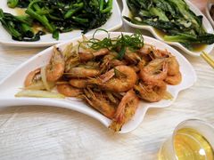 -覃记海鲜美食餐厅