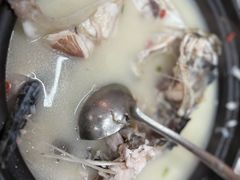 -万佛湖许老大铁锅鱼(黑金冠店)