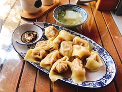 虾肉大馄饨-朱洪元苏式面馆(绿宝广场店)
