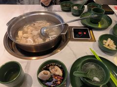 -润园四季椰子鸡火锅(南山海岸城店)