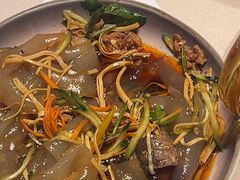 -八府香鸭·啫啫煲(华山路店)