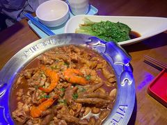 牛蛙煲-胖哥俩肉蟹煲(万国店)
