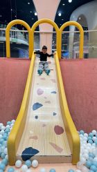 -奈尔宝家庭中心·亲子餐厅(鄞州万达店)