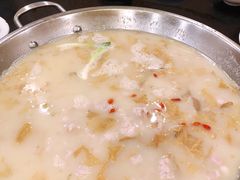 酸汤兔大锅-老来福·非遗酸汤兔(凯旋路店)