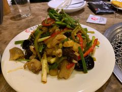 蒜香脱骨凤爪-金太阳海鲜烧烤·本地人餐厅(东纬路旗舰店)