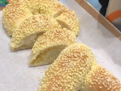 -奈雪的茶(亨特国际广场店)