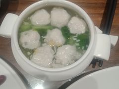 鲜嫩黄花鱼丸汤-将相和·海鲜蒸饺大连菜