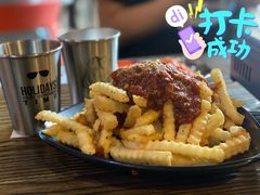 肉酱芝士薯条-MI WU FACTORY米屋美食工厂餐厅(绿地店)