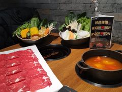 -呷哺呷哺 黄金牧场 (新中关购物中心店)