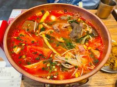 六姐番茄锅-成都你六姐·牛肉冒菜(上海环宇荟店)