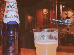 -Helens海伦司(海外联谊大厦店)