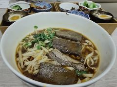 -康师傅私房牛肉面(马泉营奥莱店)