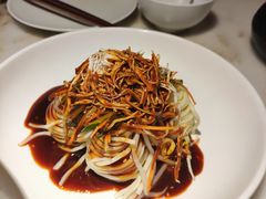 -初蓉丨遇见新川菜(亲贤街荣耀店)
