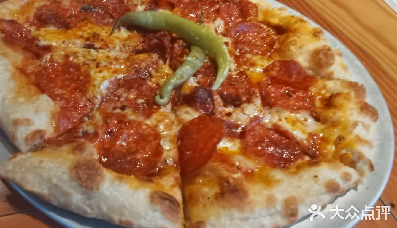 运动、看球、吃饭