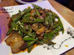 -茅台镇网红溶洞餐厅·茅帮菜馆