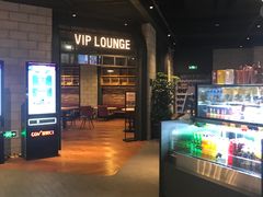 -CGV影城(滨江天街IMAX店)