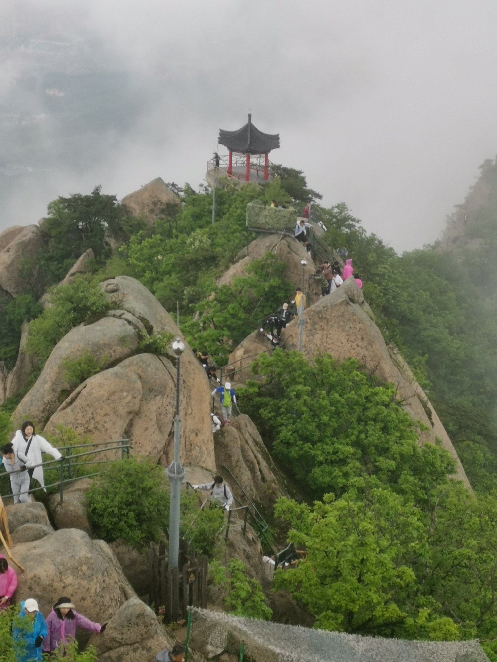 天水新阳镇凤凰山图片