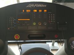 -一兆韦德健身(慧芝湖店)