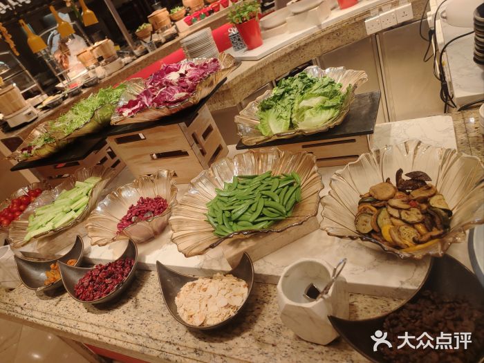 咖啡苑自助餐厅·中国大饭店图片