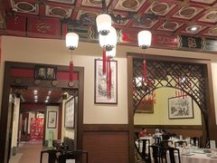 -梅龙镇酒家(南京西路总店)