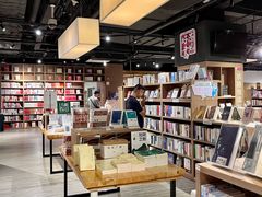 -漓江书院(三祺广场店)