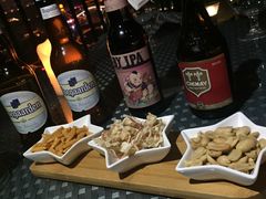 -顽啤熊·酒客酒馆(苏城夜景必选店)