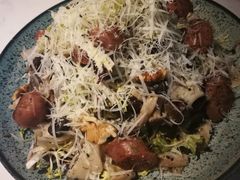烤肉肠杂菌沙拉-BE BRIGHT KITCHEN(正佳广场店)