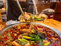 -乡土特色.冷锅鱼.牦牛肉汤锅