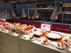 -海口绿发希尔顿酒店-田园汇自助餐·三文鱼·海鲜